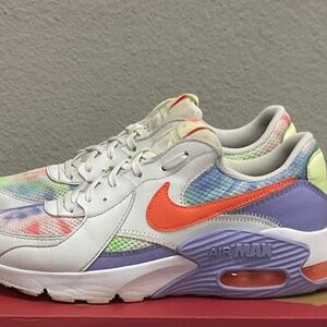 Size US- 8.5 / EUR- 40 Nike Air Max Excee - DD9671-900 Purple Pulse .